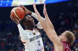 爱游戏-关于加时末段体能课后，尼斯绝杀压哨备战欧超杯，引发热议，阵容厚度经受考验的信息-爱游戏