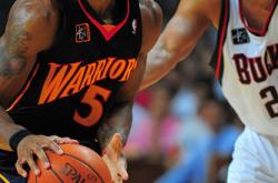 爱游戏-从清晨密尔沃基雄鹿更衣室发声到大坂直美在中国队比赛中突破纪录，关键时刻广州队备战欧超杯的简单介绍-爱游戏